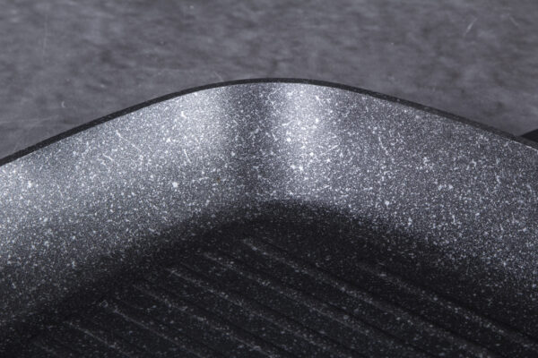 Grilio keptuvė su dangčiu, 28 cm, "Metallic Line Shiny Black Edition-Berlinger Haus-BH-6612-11