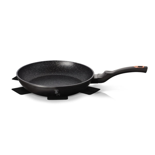 Keptuve 28 cm Black Rose Collection NEMOKAMAS PROTEKTORIUS Berlinger Haus BH 1635N 1