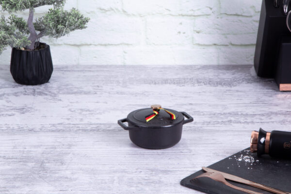 Mini pot, 10 cm, cast iron, matt black-Berlinger Haus-BH-6489-3